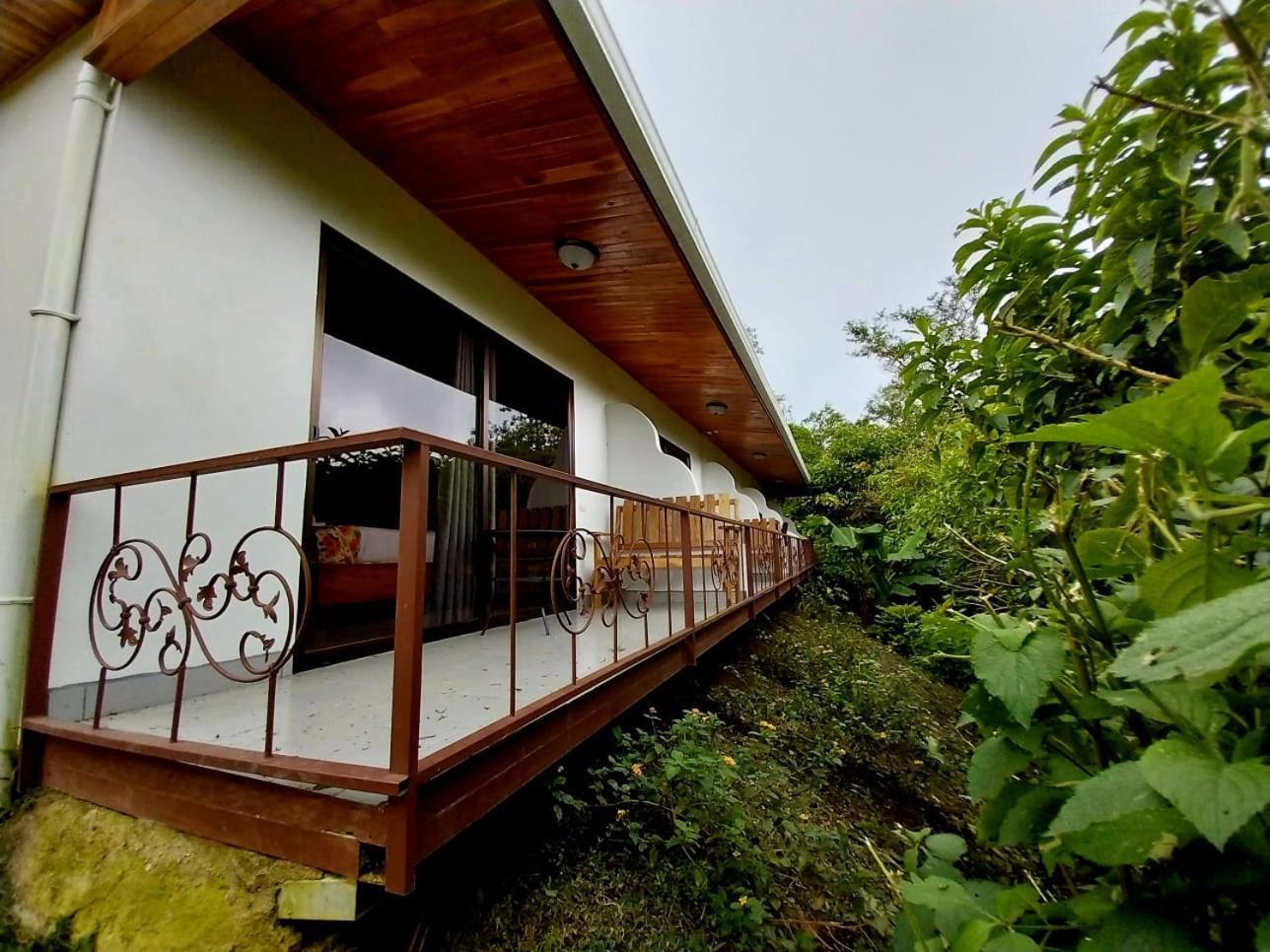 Belcruz Family Lodge Monteverde Exterior foto